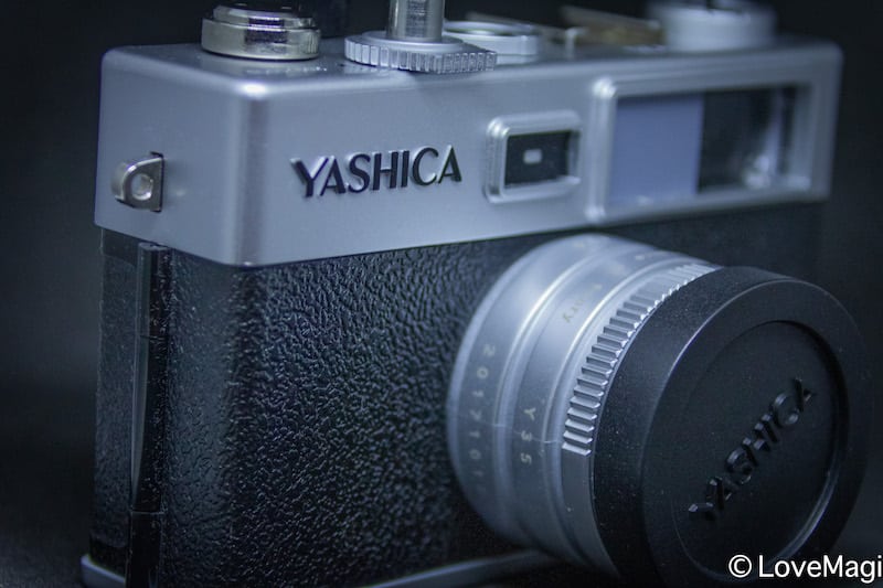Yashica Y35